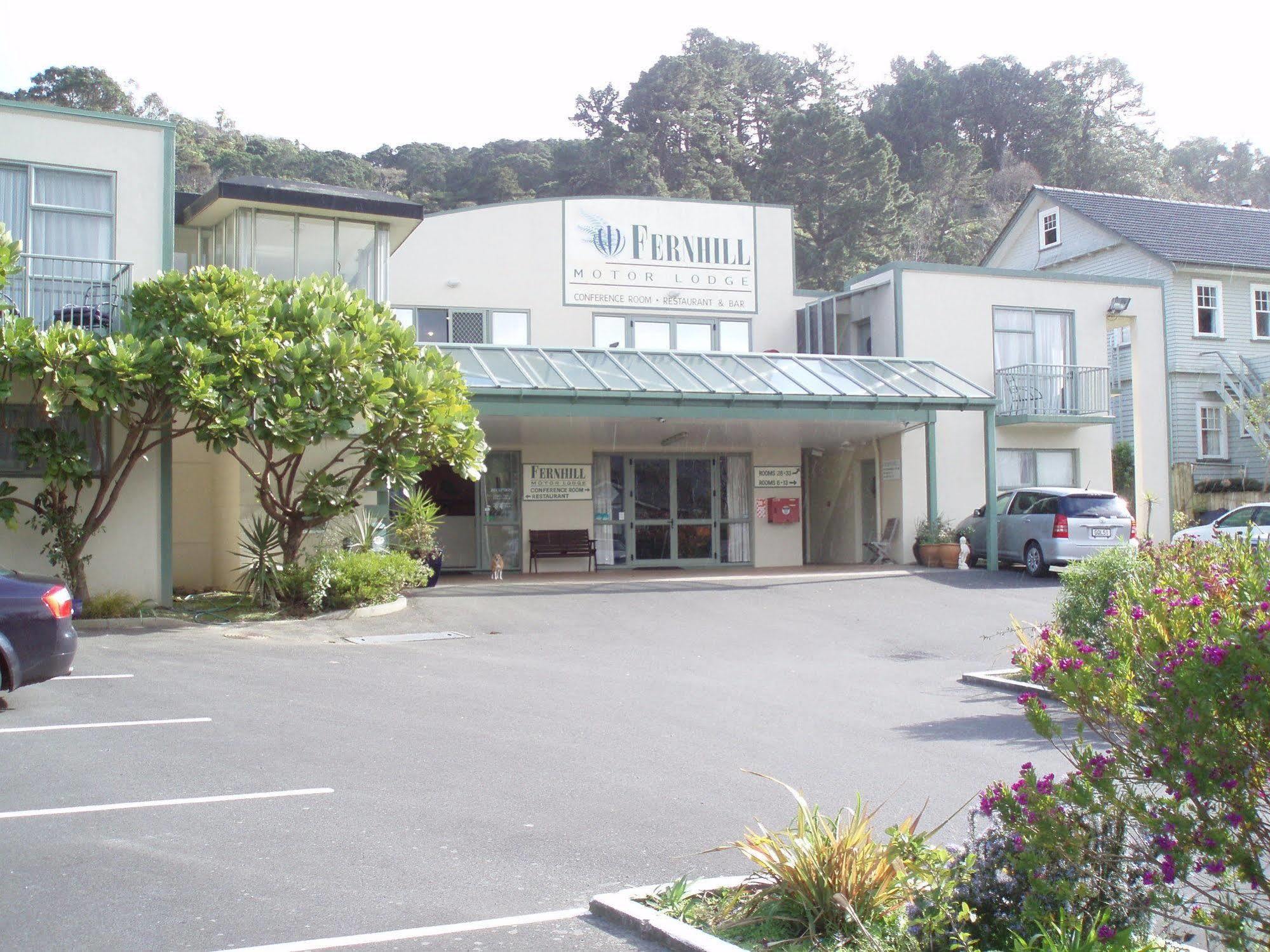 Fernhill Motor Lodge Lower Hutt Bagian luar foto